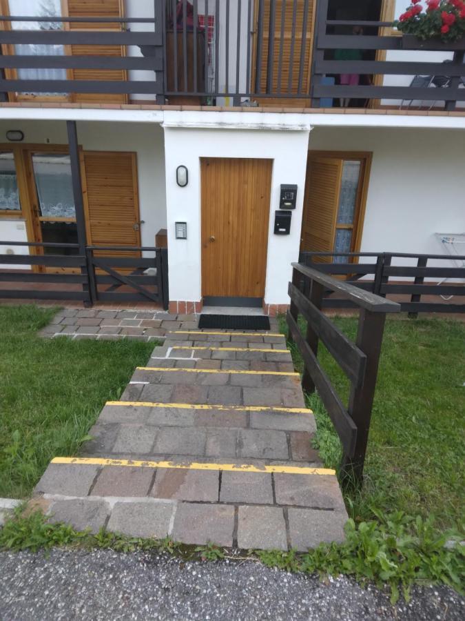 La Casa Di Grace Nella Valle Incantantata Carano  Luaran gambar