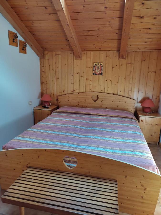 La Casa Di Grace Nella Valle Incantantata Carano  Luaran gambar
